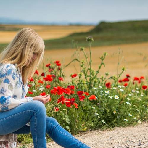 금리 인하 시대에도 주목받는 연 10% 적금! 저축은행 상품 총정리 금리 인하 시대에도 주목받는 연 10% 적금! 저축은행 상품 총정리